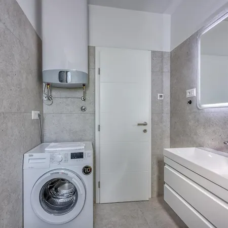 Monika&jozsef Affittacamere Porec