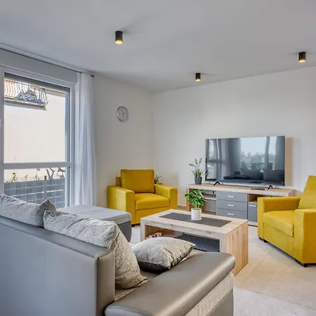 Monika&jozsef 3* Porec